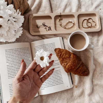 Taca z trzema przegródkami