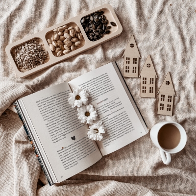 Taca z trzema przegródkami